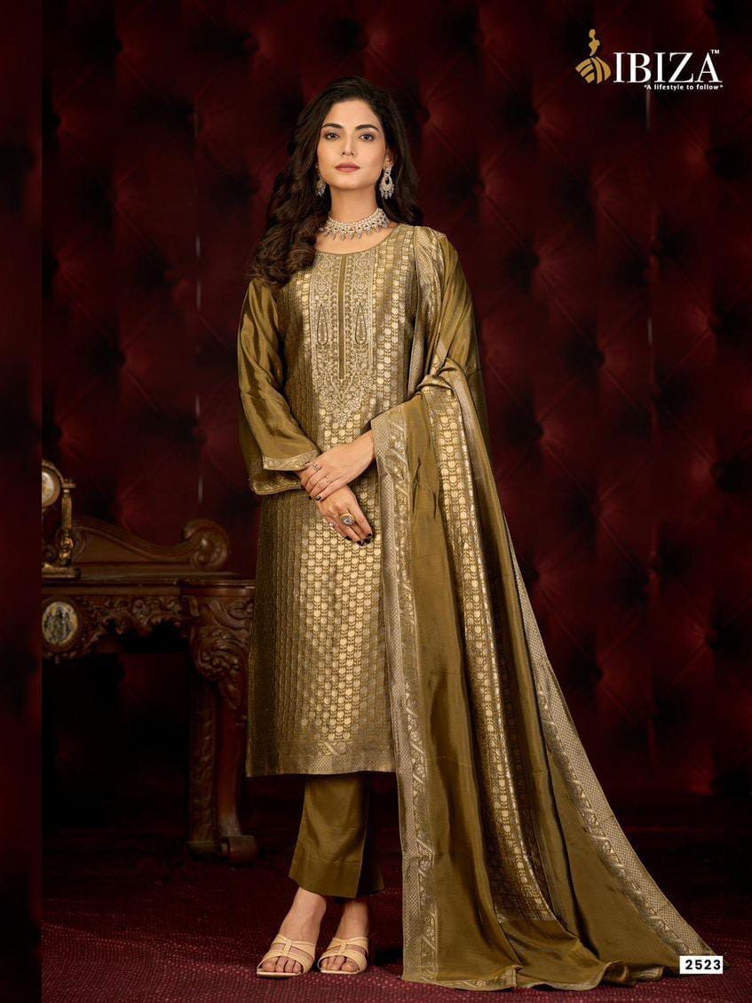 Unstitched silk suits